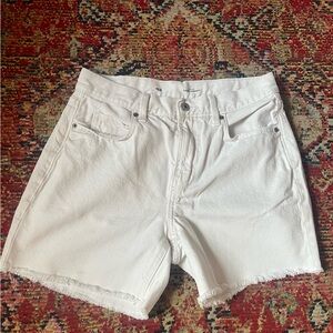 Old Navy Women's Cream Jean Shorts